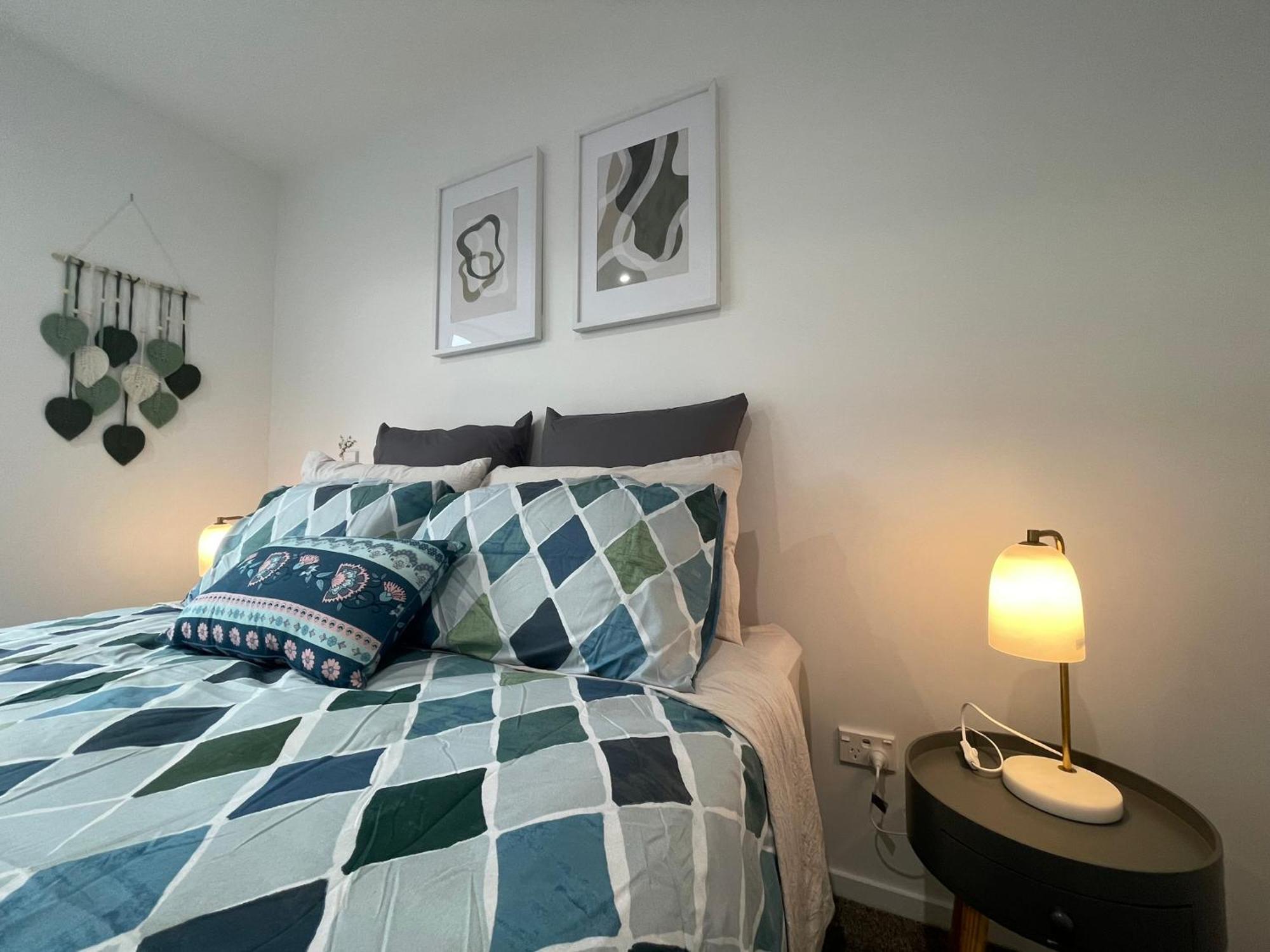Luxury Cbd 2 Bed Near Riverside Market Free Parking! Крайстчърч Екстериор снимка